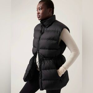 Athleta NWT Cascade Oversize Down Puffer Long Vest Size Small
